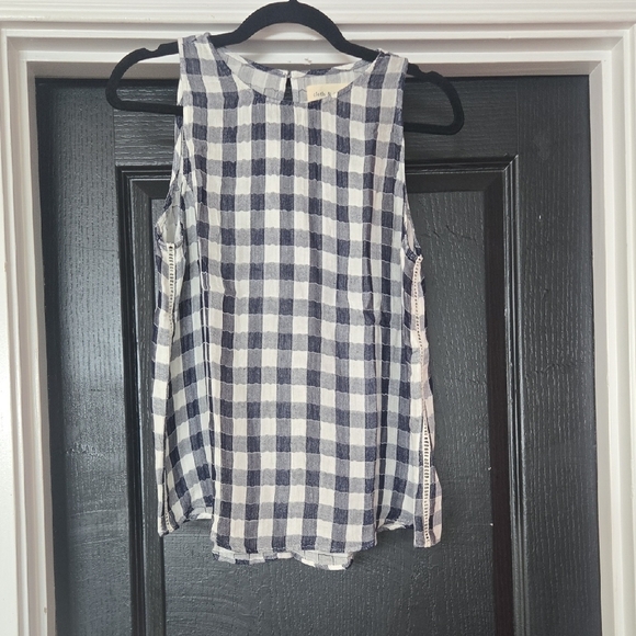 Cloth & Stone Anthropologie Navy and White Gingham Sleeveless Blouse - Picture 5 of 15